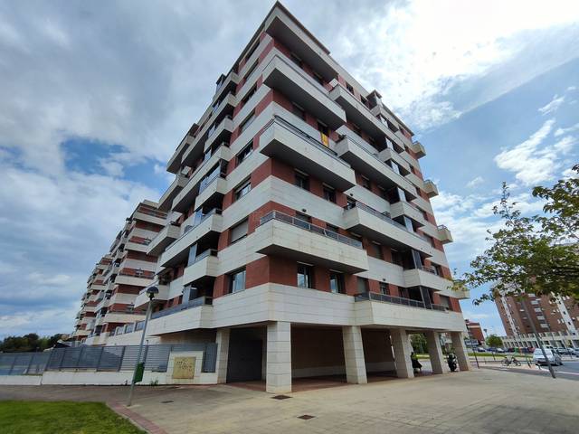 Oficina en Venta en Logroño - Teruel en Los Lirios