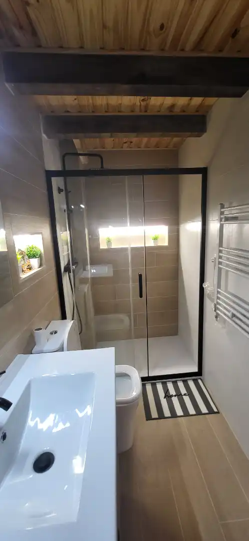 Baño de Local en venta en  Pamplona / Iruña