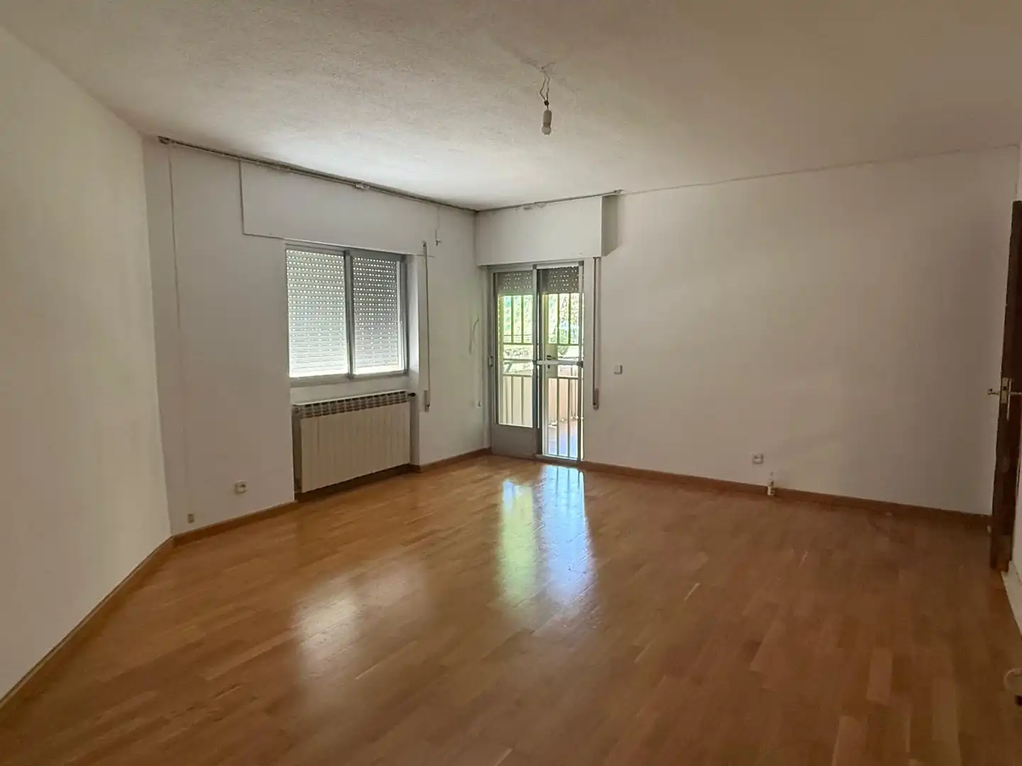 Living room of Flat for rent in Villanueva del Pardillo  with Heating, Terrace and Oven