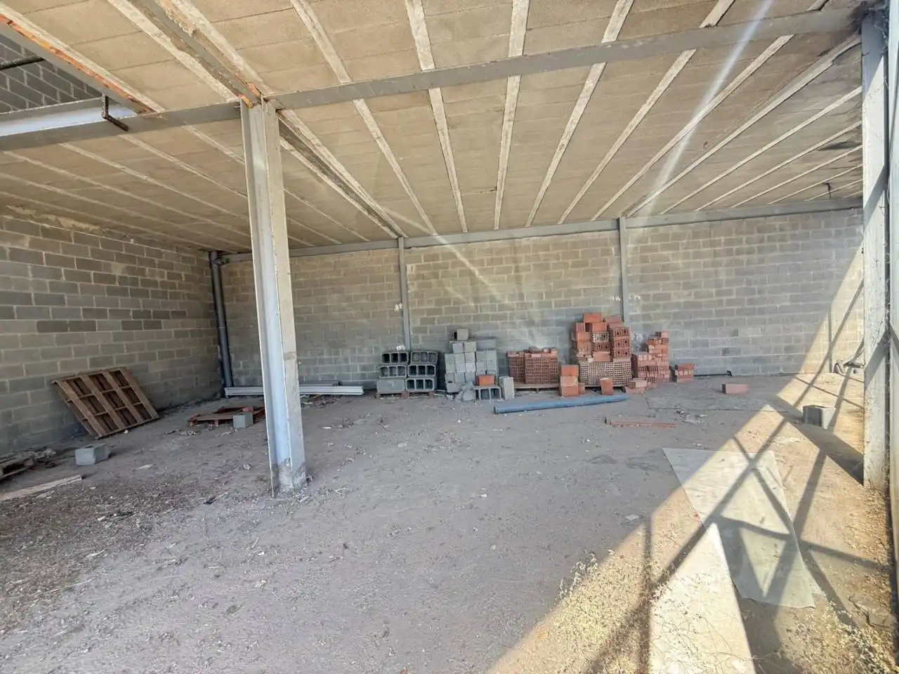 Industrial building for sale in Calle Holanda, imagen 6