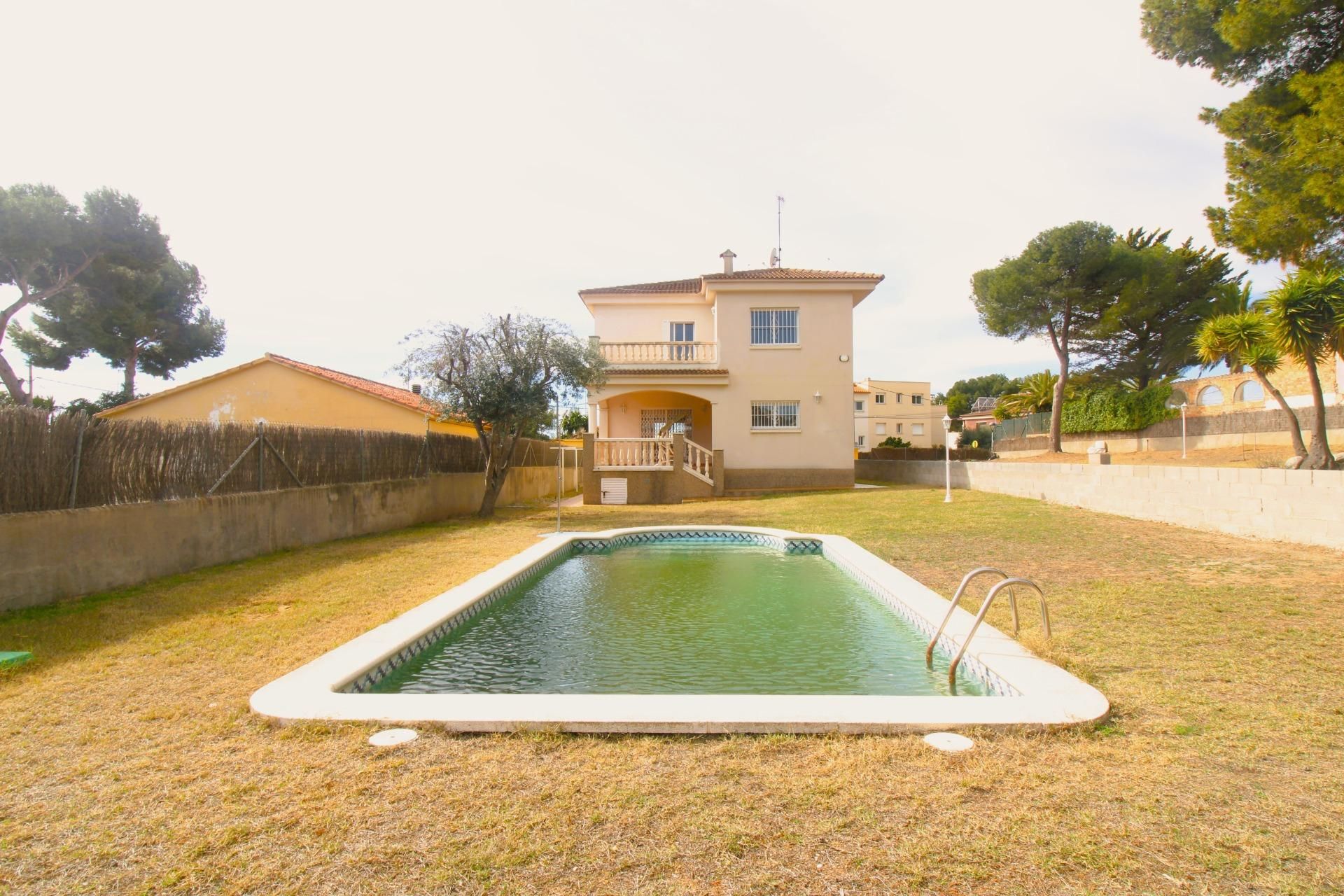 Piscina de Casa o chalet en venta en Calafell con Calefacción, Jardín privado y Terraza