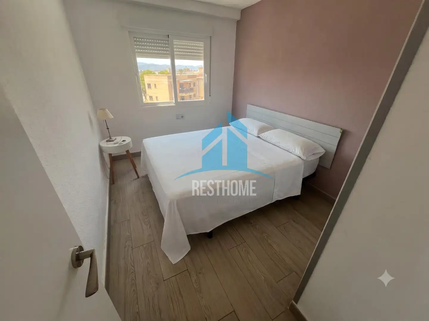 Habitación de Apartamento en venta en Miramar con Aire acondicionado, Terraza y Amueblado