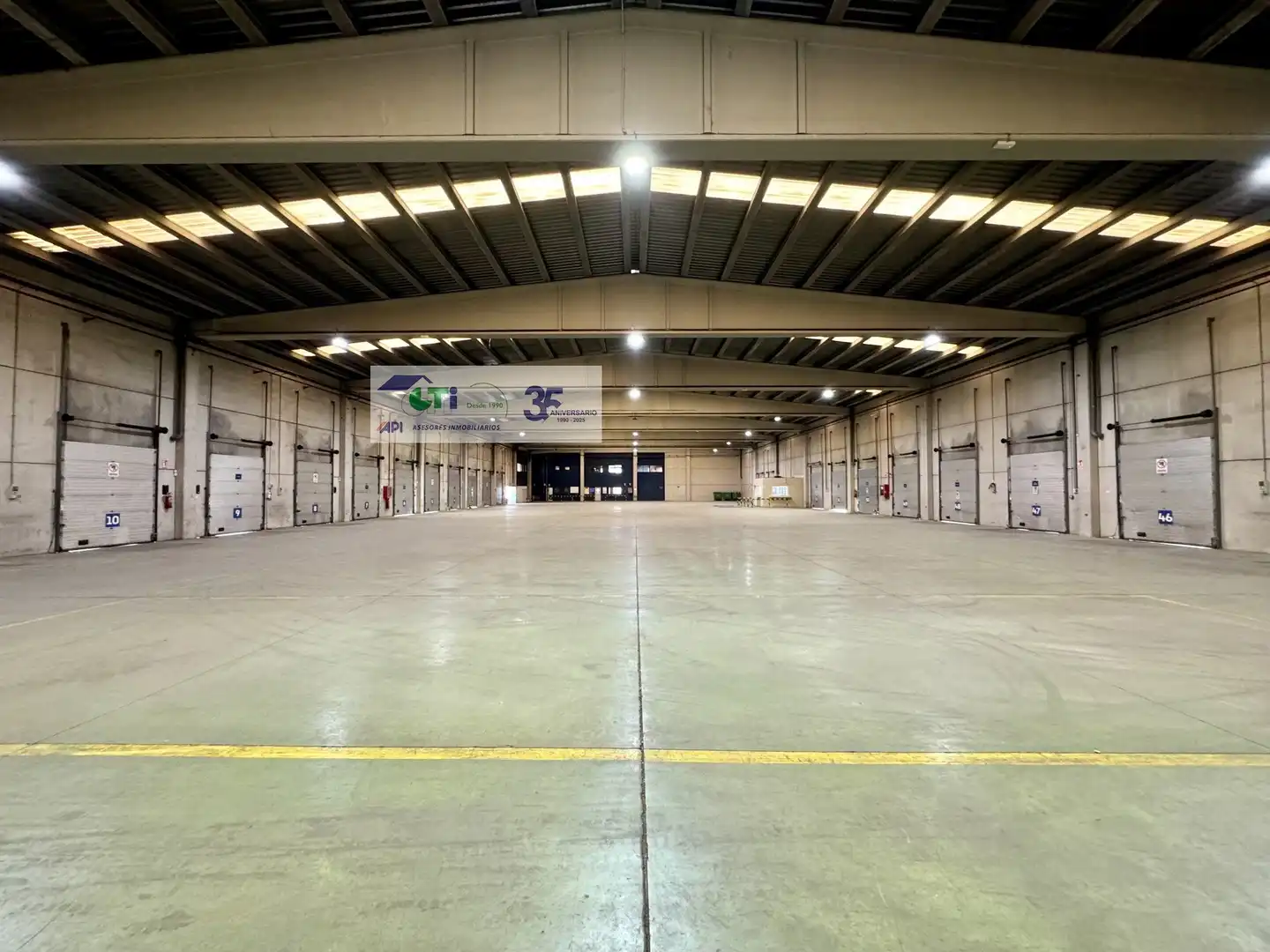 Industrial building to rent in C/ RÍO DE JANEIRO, imagen 9