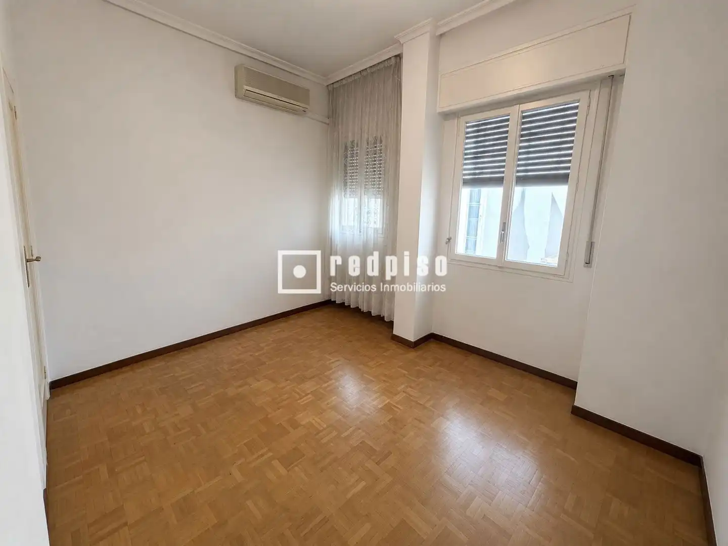 Habitación de Piso en venta en Madrid con Aire acondicionado, Calefacción y Parquet