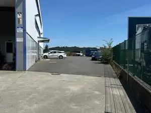 Parking de Nave industrial de alquiler en Carral con Calefacción y Alarma