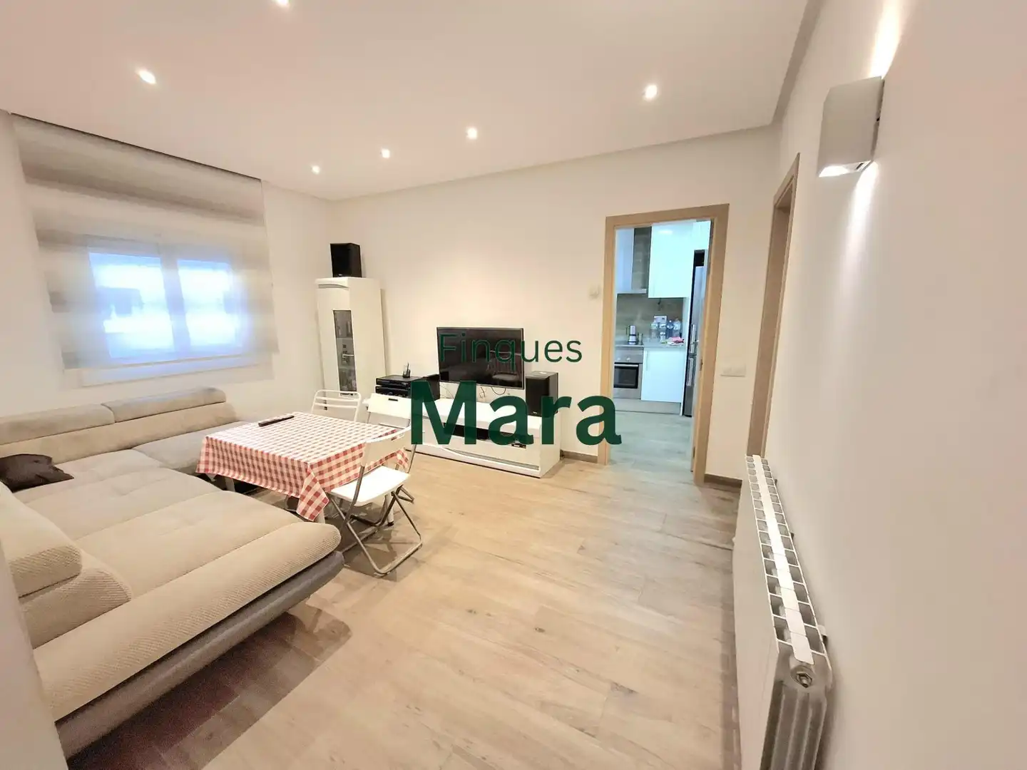 Flat for sale in Sant Boi de Llobregat  with Heating and Parquet flooring