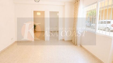 Foto 3 de Piso en venta en Centro ciudad, Fuengirola