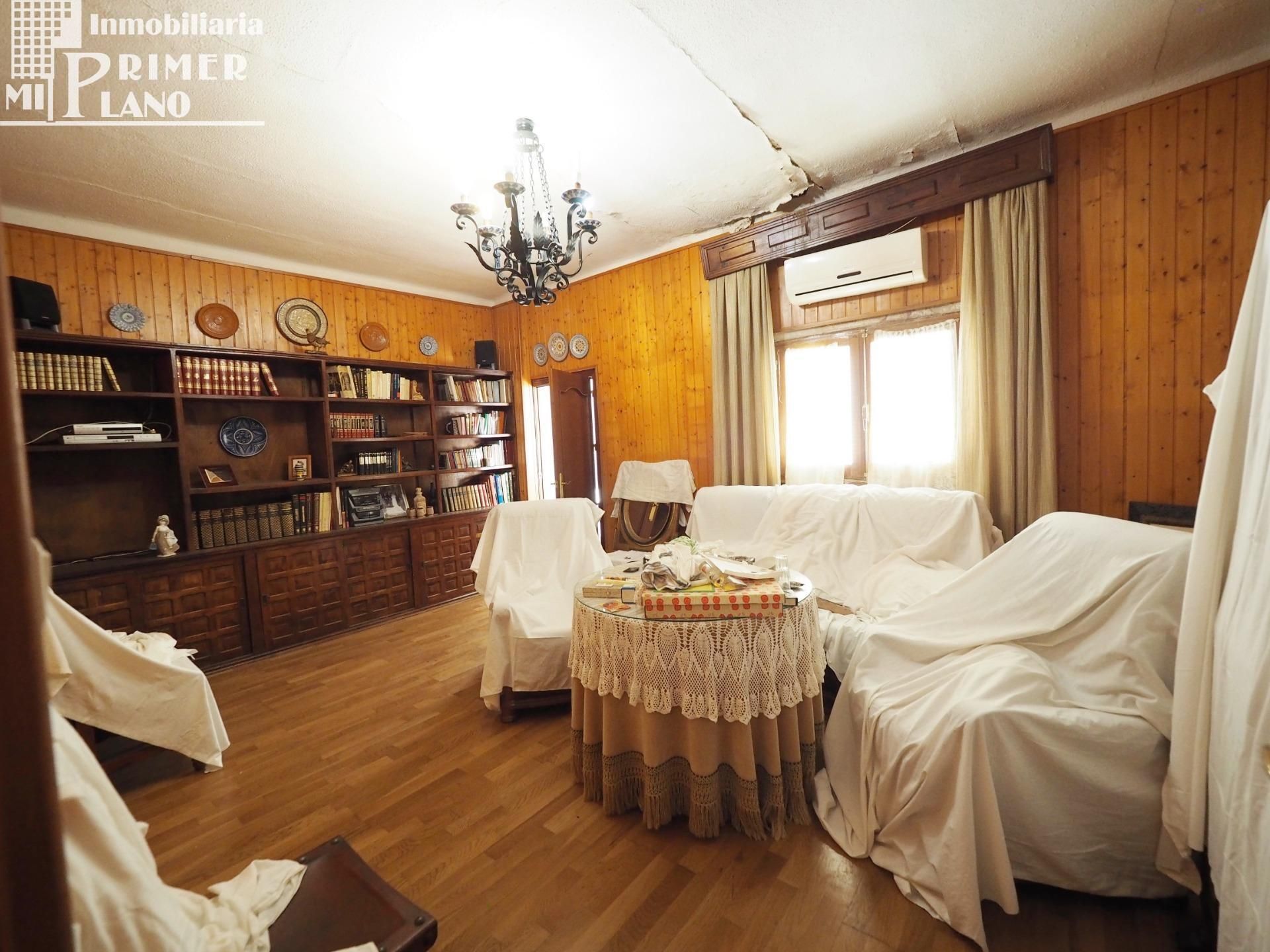 Living room of House or chalet for sale in Argamasilla de Alba  with Heating and Balcony