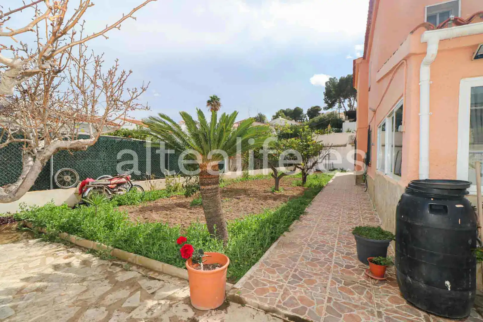 Exterior view of Houses for sale in L'Alfàs del Pi  with Air Conditioner, Private garden and Terrace