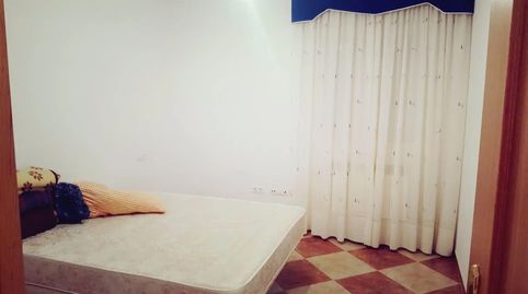 Foto 4 de Casa adosada en venta en Baza, Granada