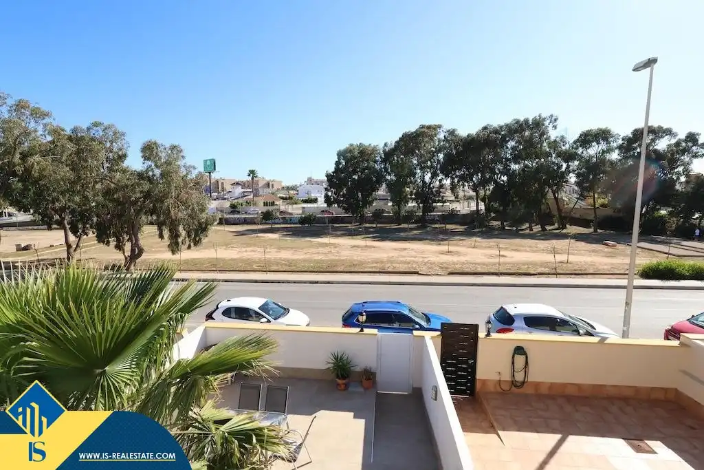 Exterior view of Houses for rent in Orihuela  with Terrace, Furnished and Oven