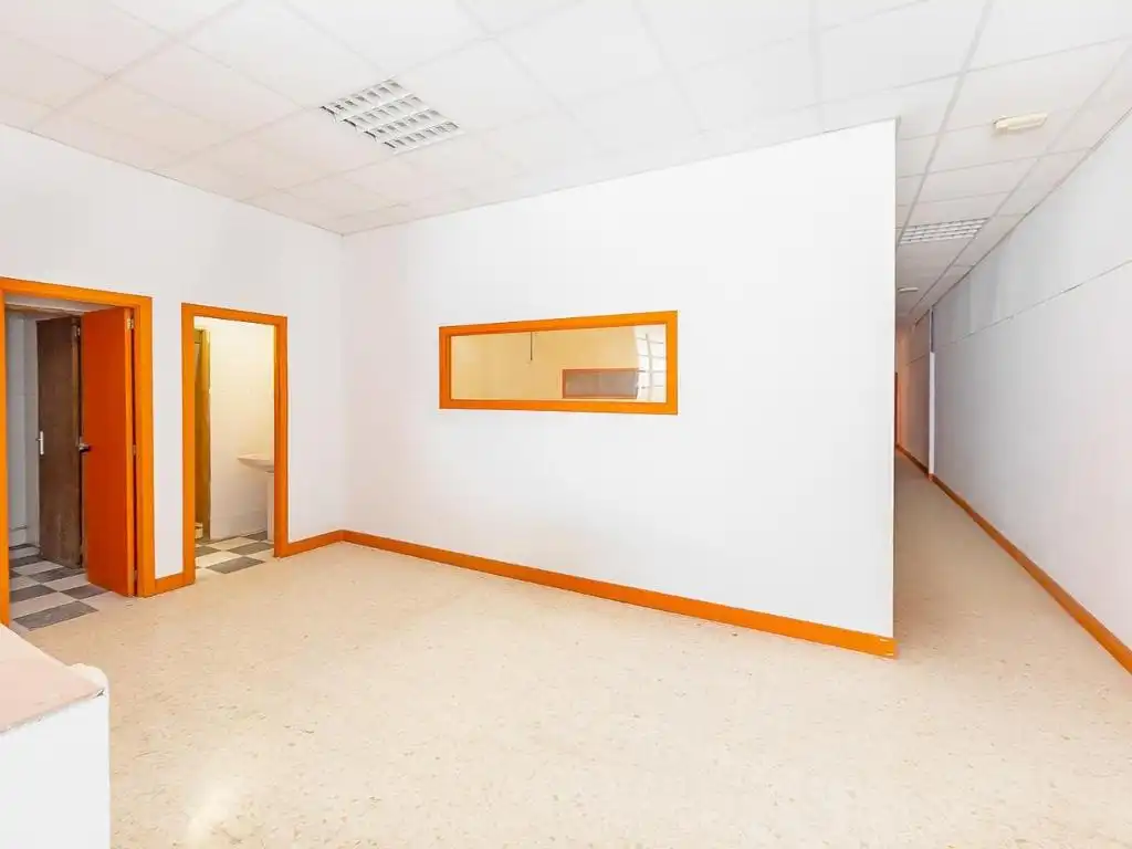 Büro zum Verkauf in Alcalá del Río mit Abstellraum