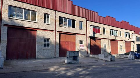 Foto 2 von Fabrikhallen zum Verkauf in Artesanos, Urbanización Este - Montepríncipe, Boadilla del Monte