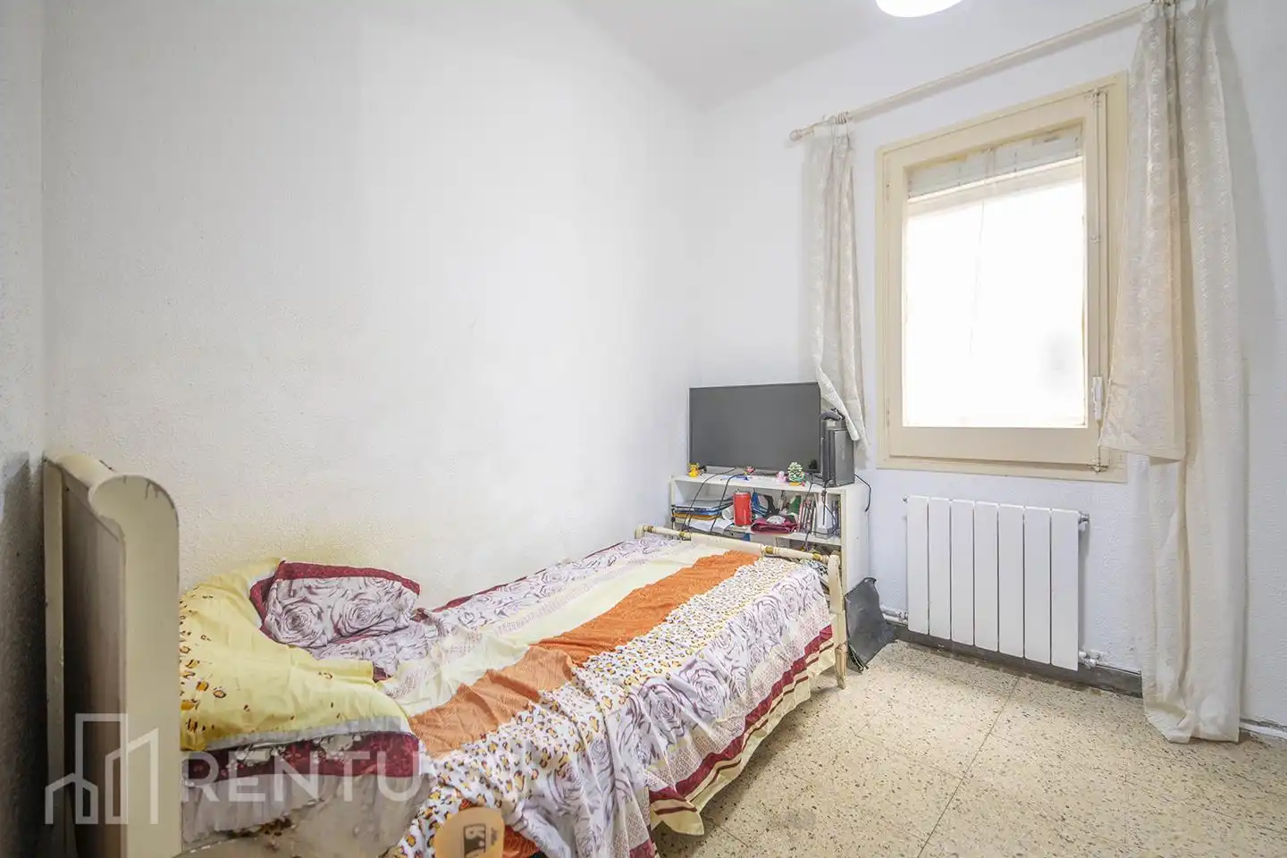 Flat for sale in calle de Joan Güell, Barri de les Corts