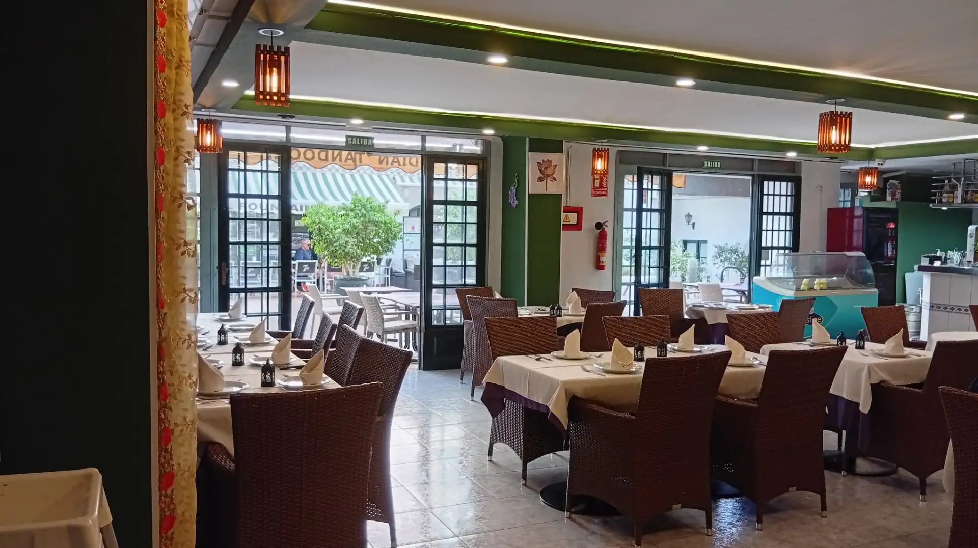 Local comercial en traspaso en Calle la Paloma 11, imagen 6