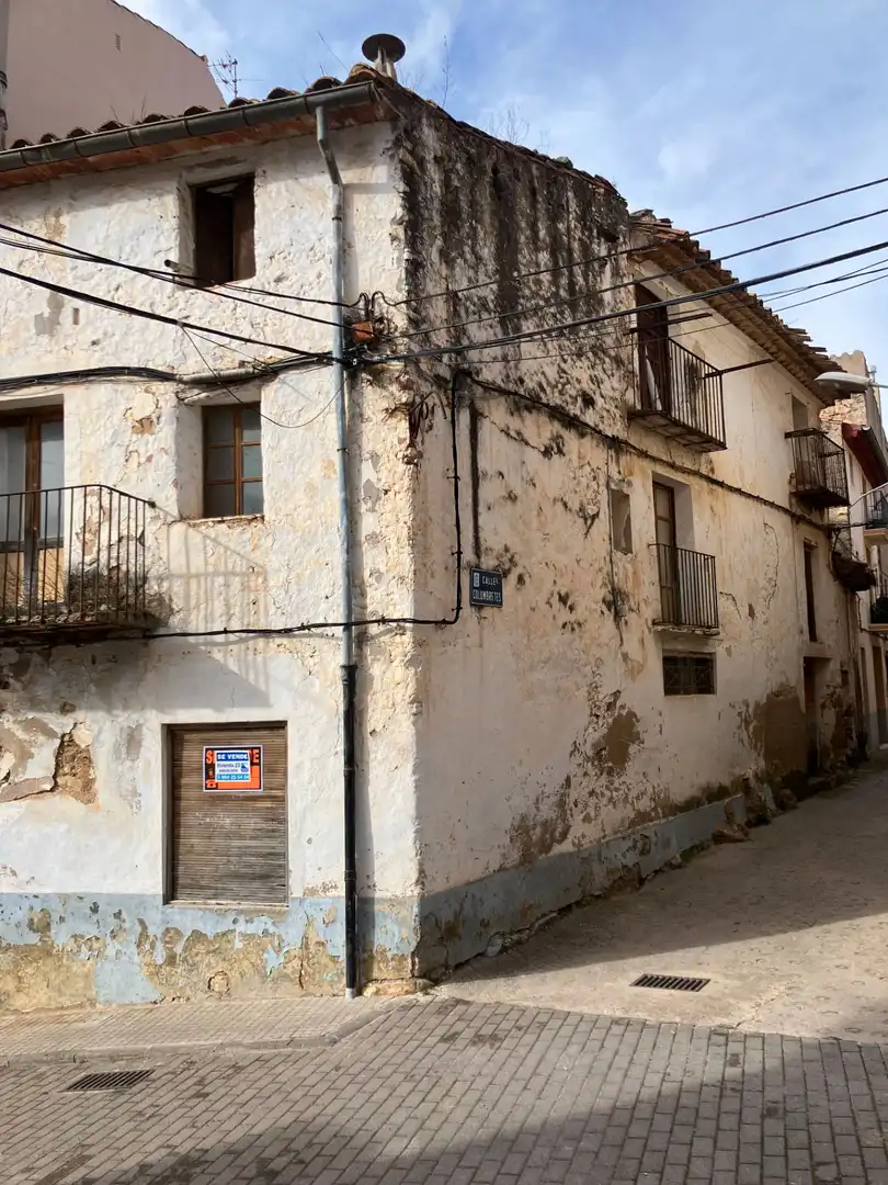 Casa amb terrassa en venda a Plaza Don Blasco 6, imagen 3
