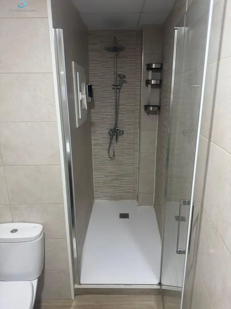 Baño de Piso en venta en Cádiz