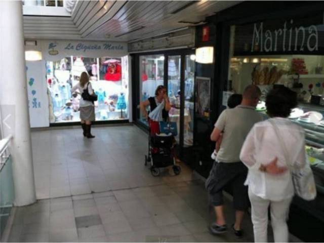 Local comercial en Alquiler en Comunidad de Madrid en El Burgo