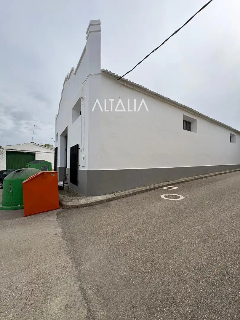 Vista exterior de Nave industrial en venta en Cervera del Llano