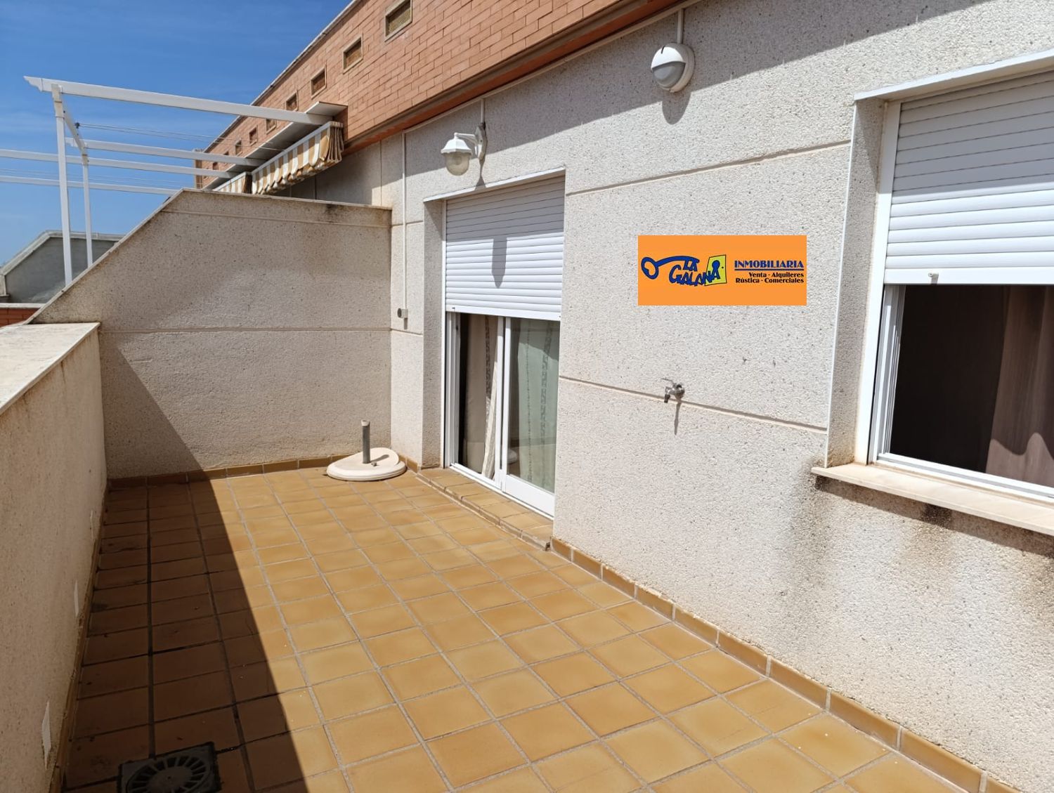 Terrace of Attic for sale in Valdepeñas  with Air Conditioner, Heating and Terrace