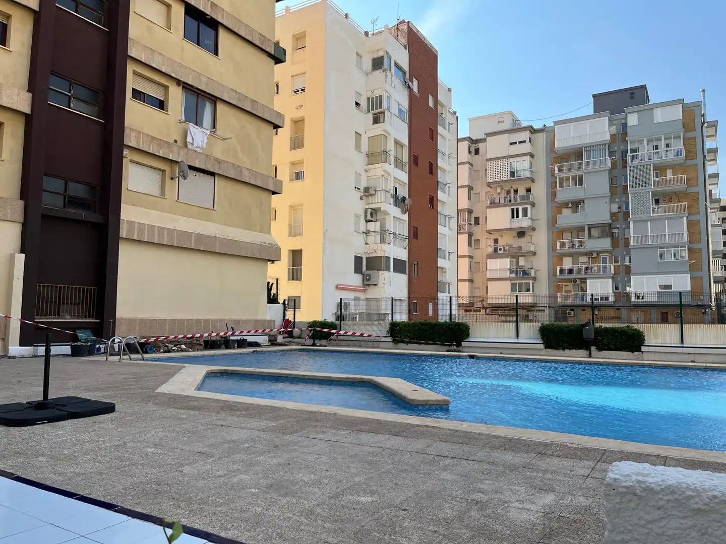 Piscina de Apartamento en venta en Gandia con Terraza, Amueblado y Piscina comunitaria
