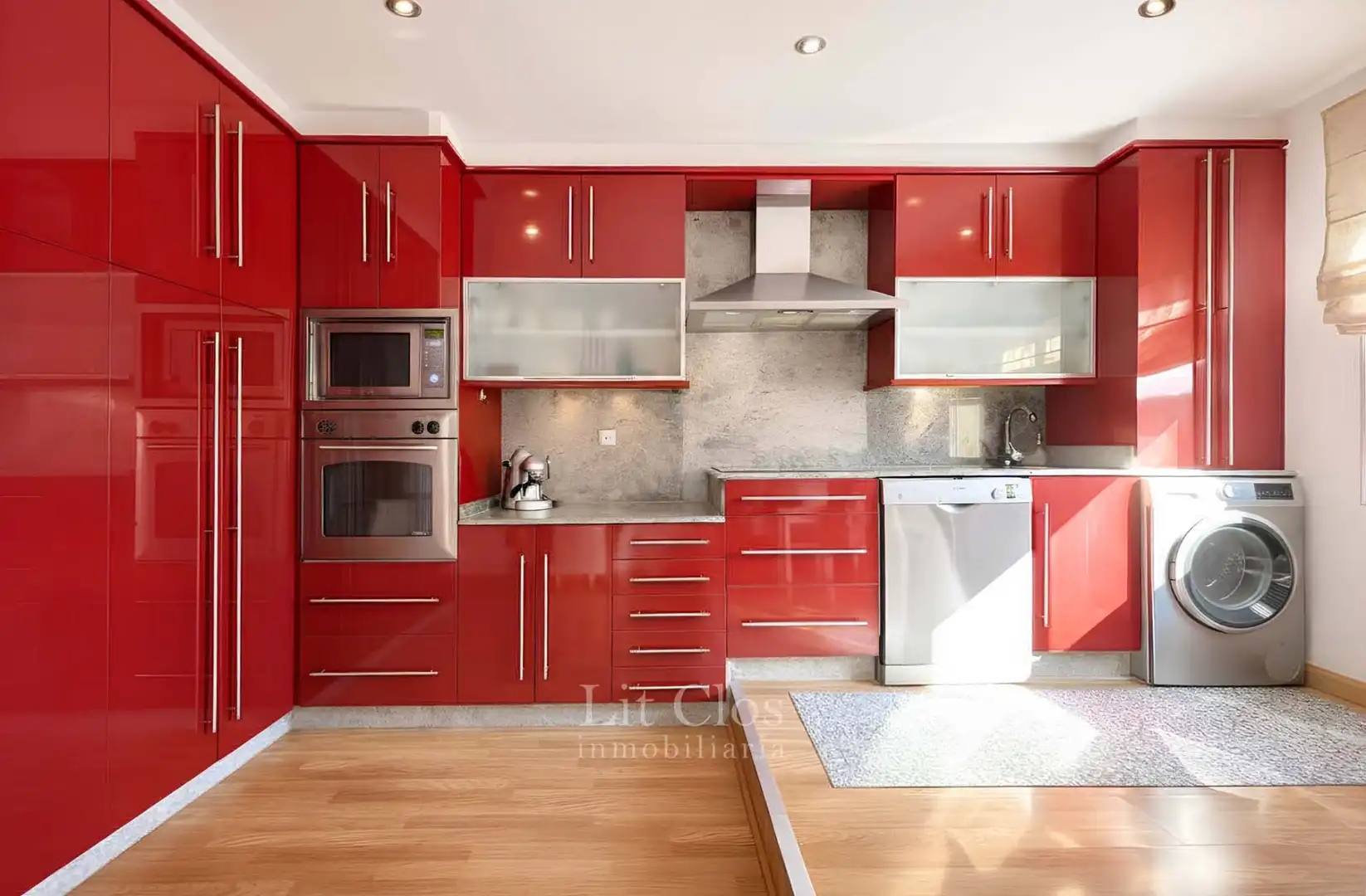 Kitchen of Flat for sale in A Rúa   with Heating, Terrace and Storage room