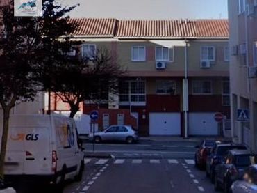 Pis amb ascensor en venda a Calle COMARCA DE LA SERENA