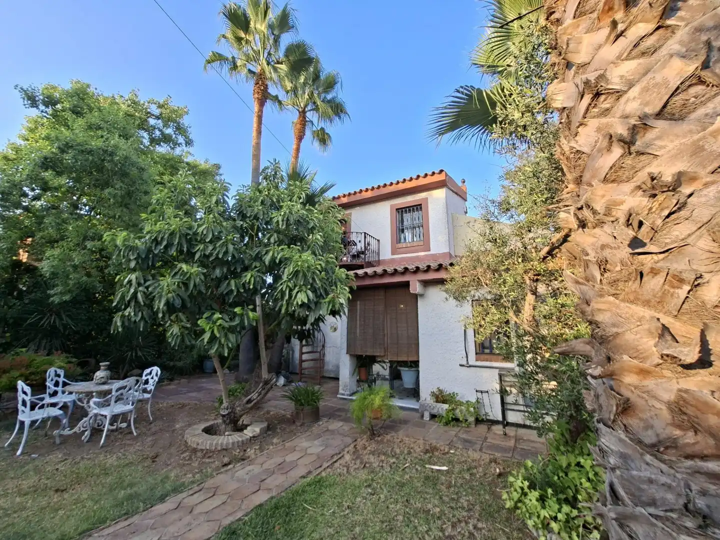 Jardí de Casa o xalet en venda en Espartinas amb Aire condicionat, Calefacció i Jardí privat