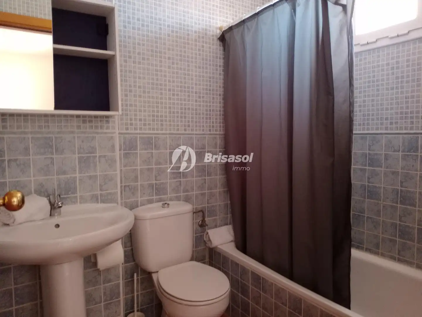 Baño de Casa adosada en venta en Mont-roig del Camp con Jardín privado y Piscina comunitaria