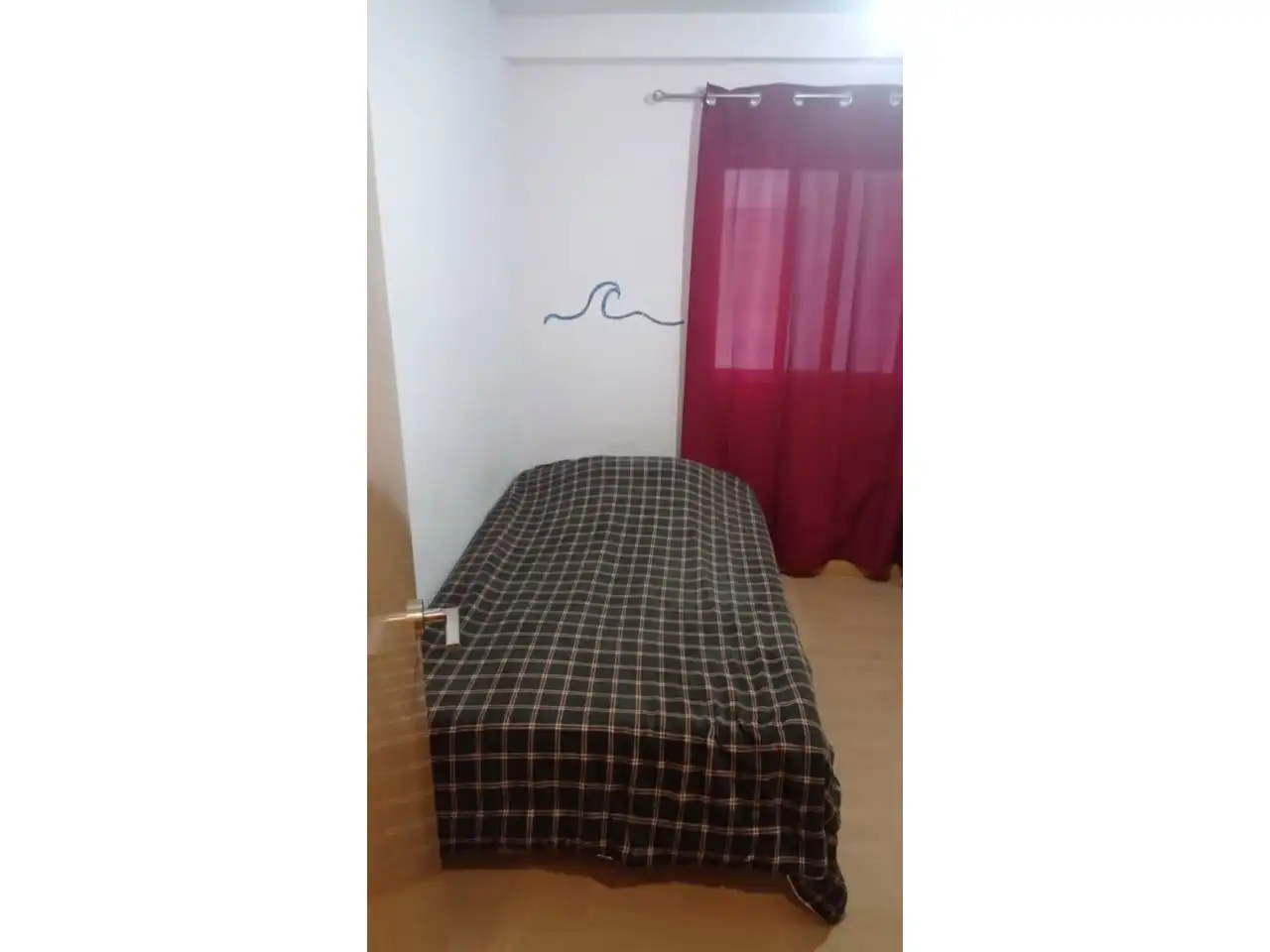 Habitación de Piso en venta en Valencia con Aire acondicionado y Balcón