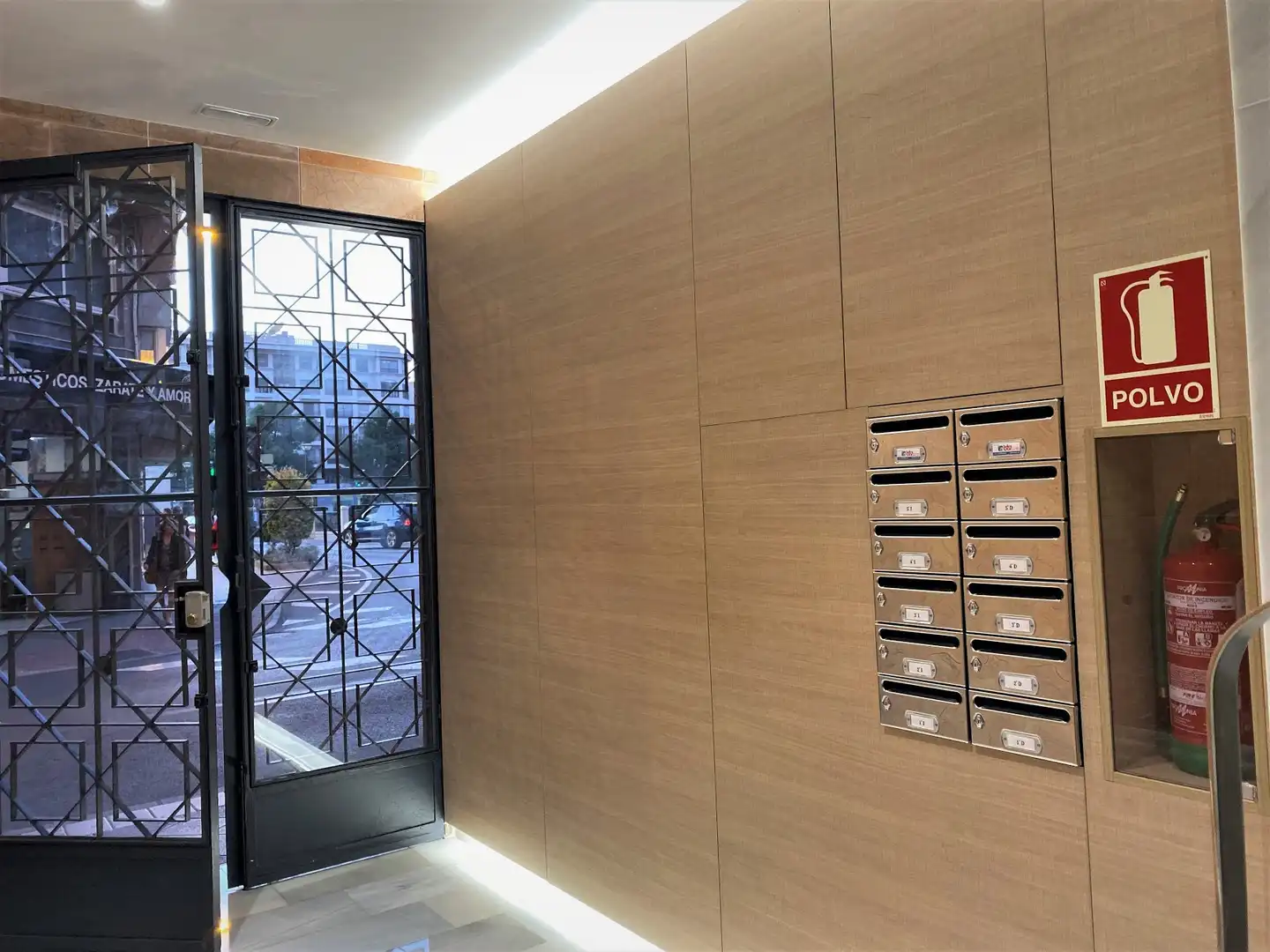 Piso de alquiler en Carrer Juan Ramón Jiménez, 1, Centro