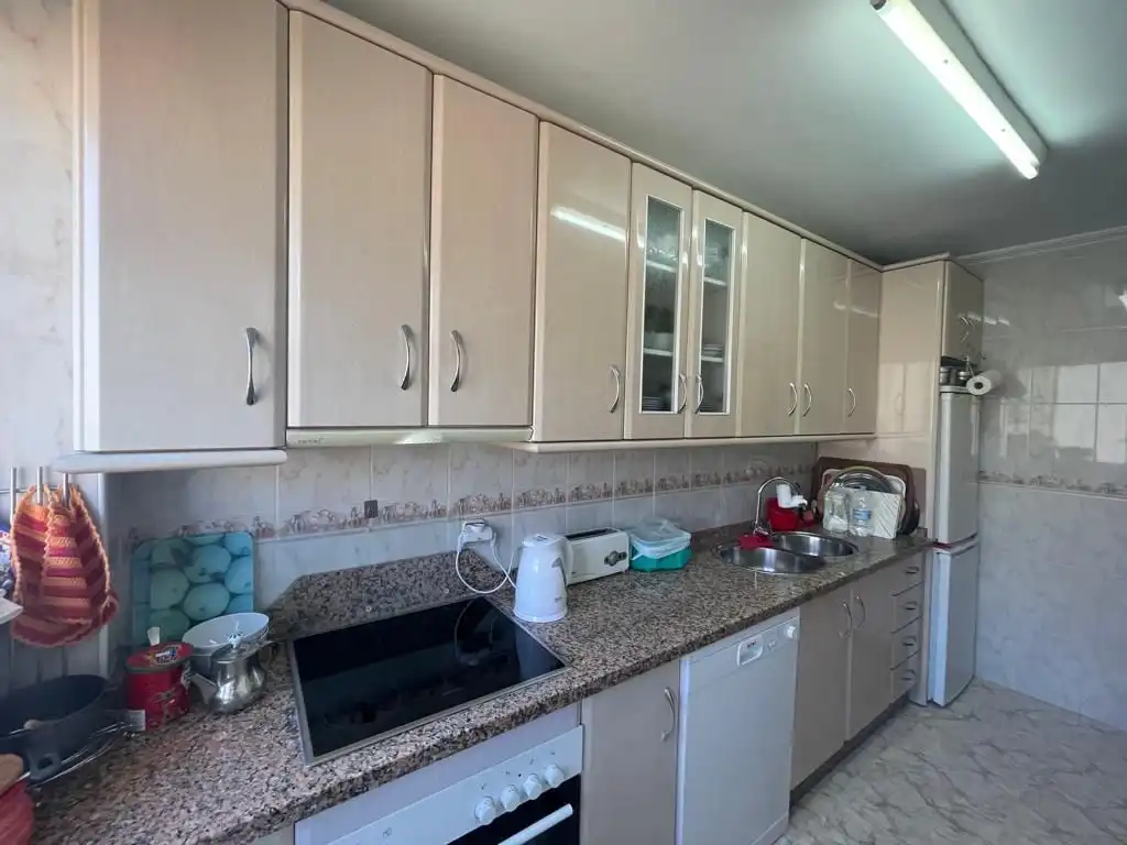 Kitchen of Flat for sale in Vélez-Málaga  with Community pool