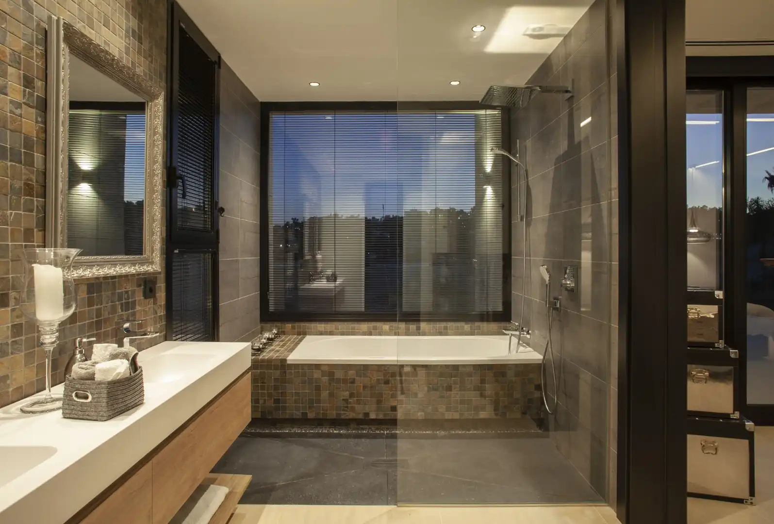 Chalet con terraza en venta en Calle Paris 23, imagen 33