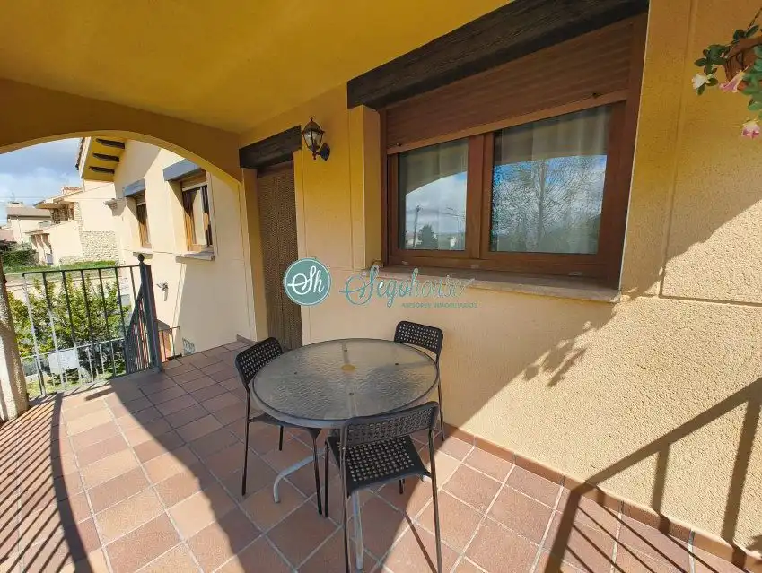 Terraza de Casa o chalet en venta en San Cristóbal de Segovia con Calefacción, Jardín privado y Terraza