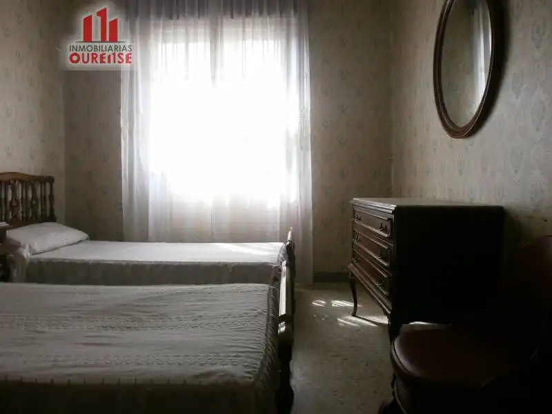 Bedroom of Flat for sale in Ourense Capital   with Furnished and Balcony
