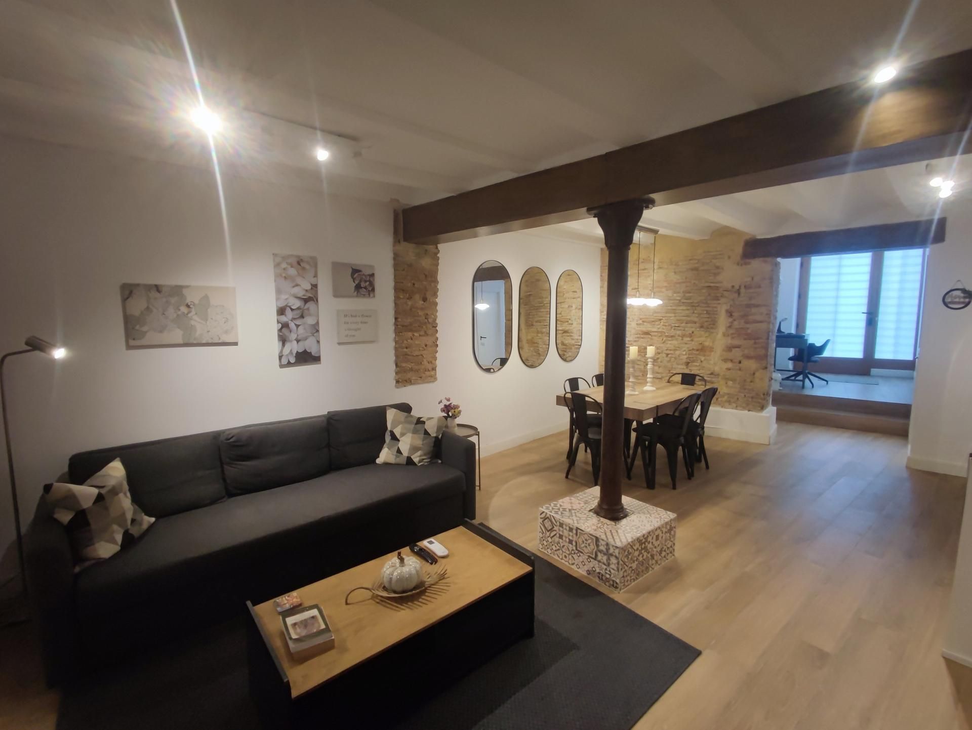 Duplex for sale in  Valencia Capital  with Heating