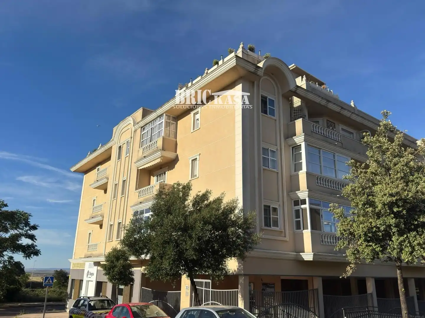 Vista exterior de Pis en venda en Cáceres amb Calefacció, Terrassa i Traster