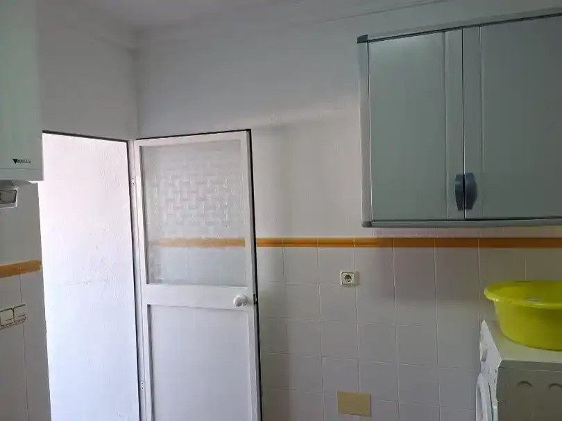 Cuina de Pis en venda en Bornos amb Aire condicionat, Jardí privat i Moblat