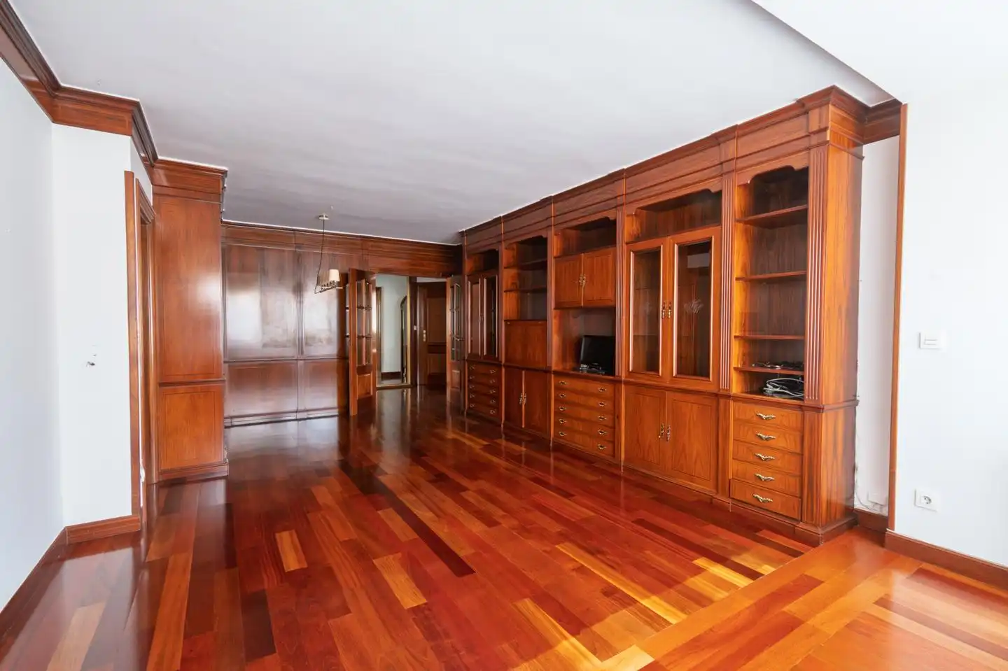 Sala d'estar de Pis en venda en  Pamplona / Iruña amb Calefacció i Moblat