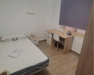 Bedroom of Apartment to share in Elche / Elx