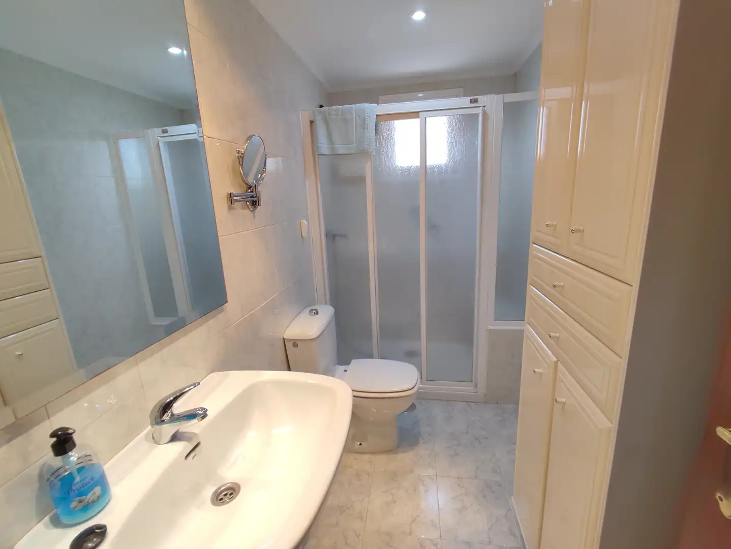 Baño de Piso en venta en Málaga con Aire acondicionado, Terraza y Trastero
