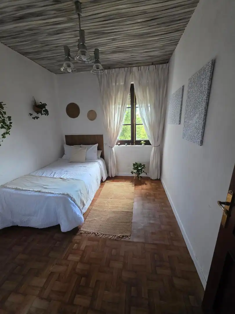 Habitación de Casa o chalet en venta en Nava con Piscina