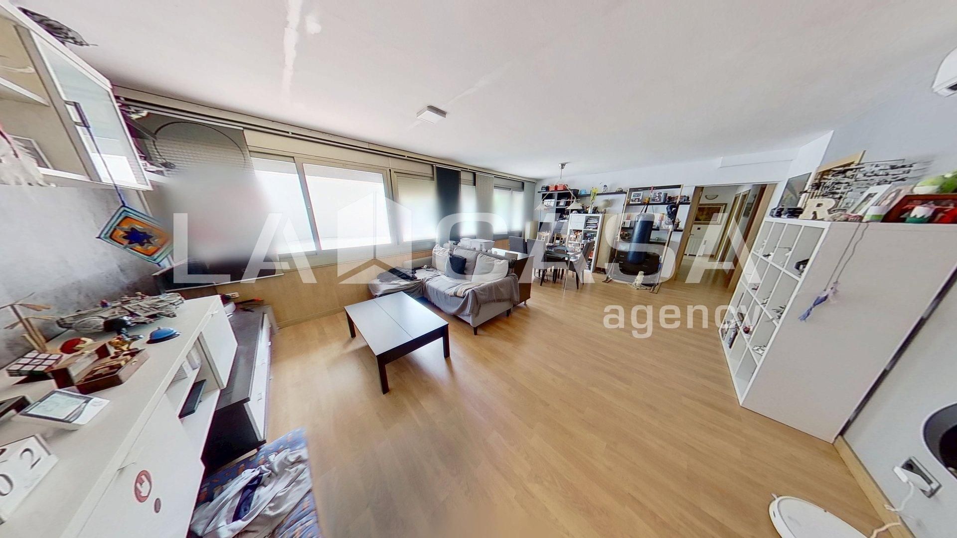 Piso en venta en  Barcelona Capital