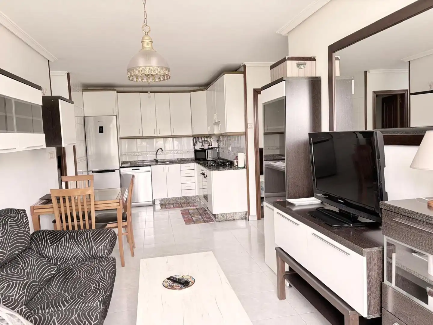 Cocina de Piso en venta en Cambados con Calefacción