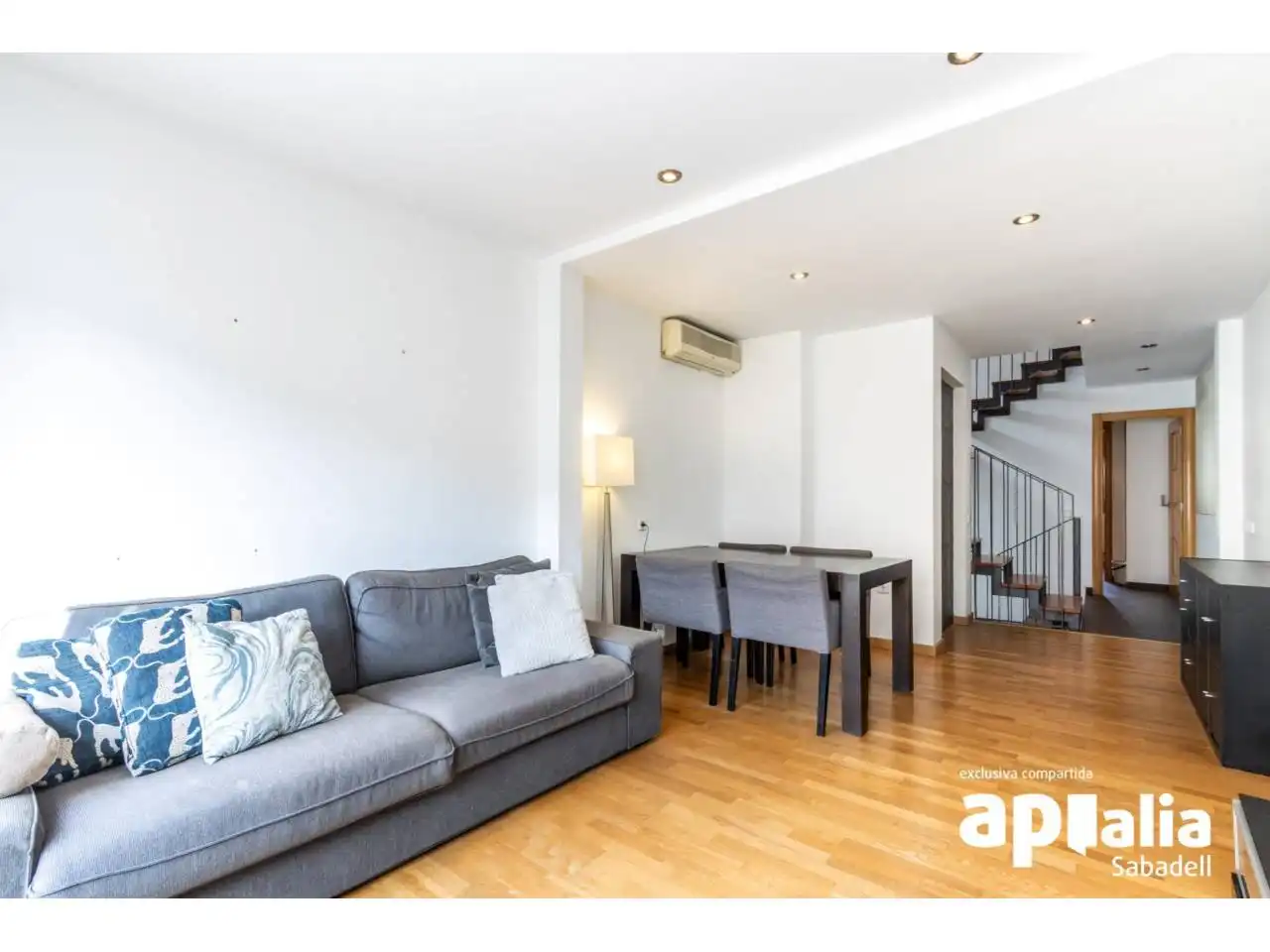 Sala de estar de Casa o chalet en venta en Sabadell con Aire acondicionado, Calefacción y Jardín privado