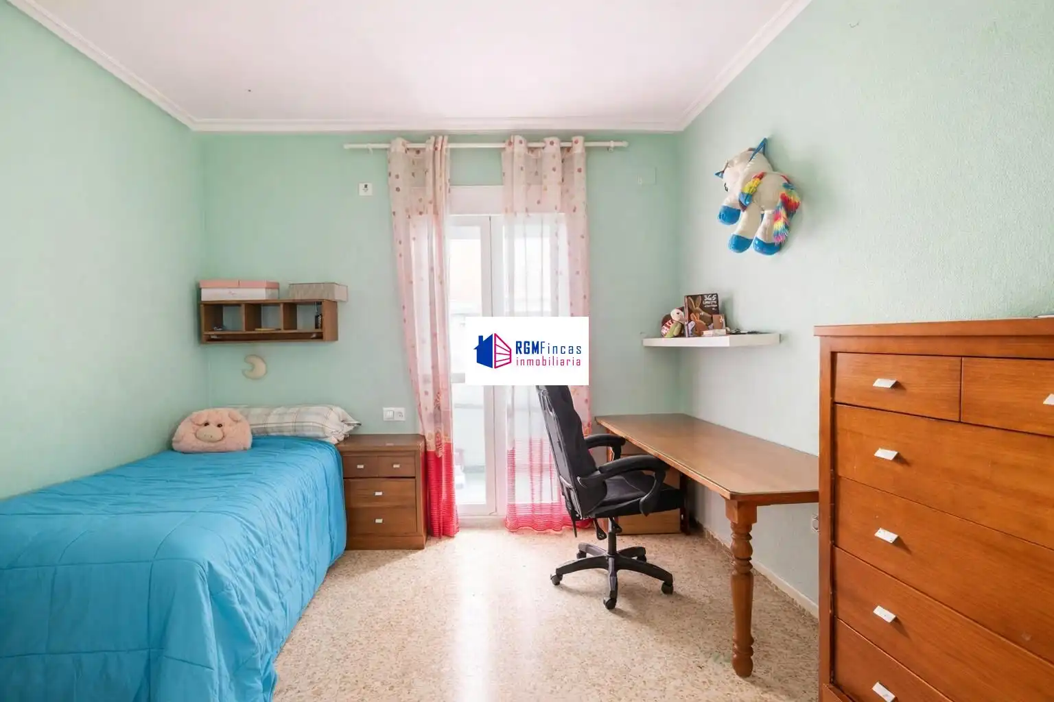 Bedroom of Flat for sale in Sevilla