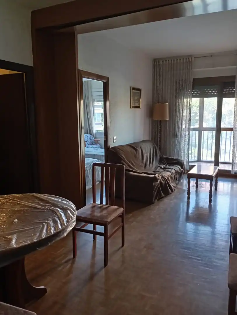 Schlafzimmer von Wohnung zum Verkauf in Barcelona mit Balkon