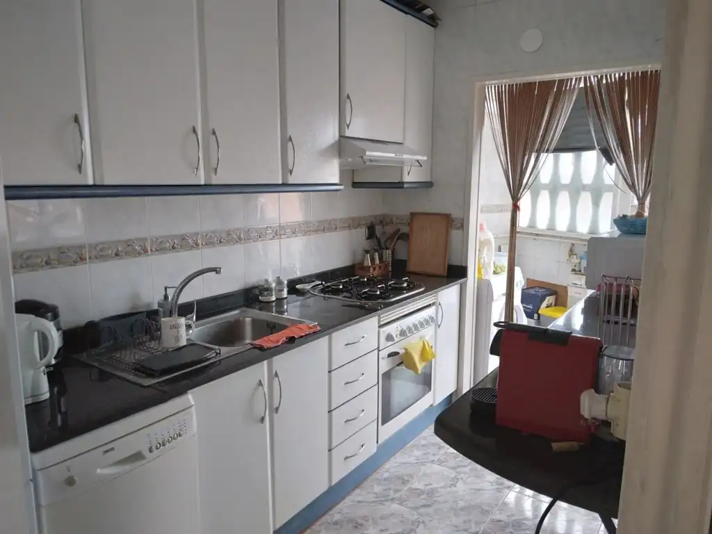 Cocina de Piso en venta en Vilanova del Camí con Calefacción y Balcón