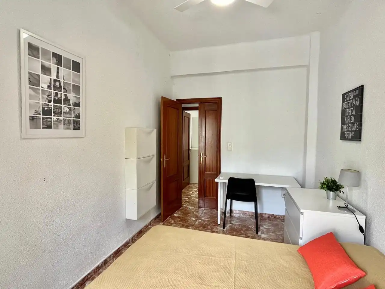 Piso de alquiler en Plaça de Sant Felip Neri, Albors