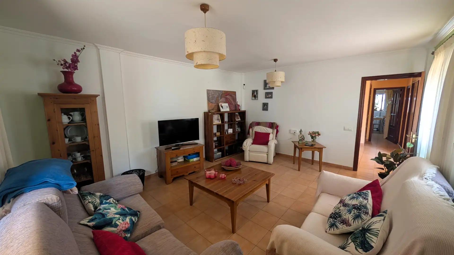 Sala d'estar de Casa adosada en venda en Tuineje amb Aire condicionat, Jardí privat i Terrassa